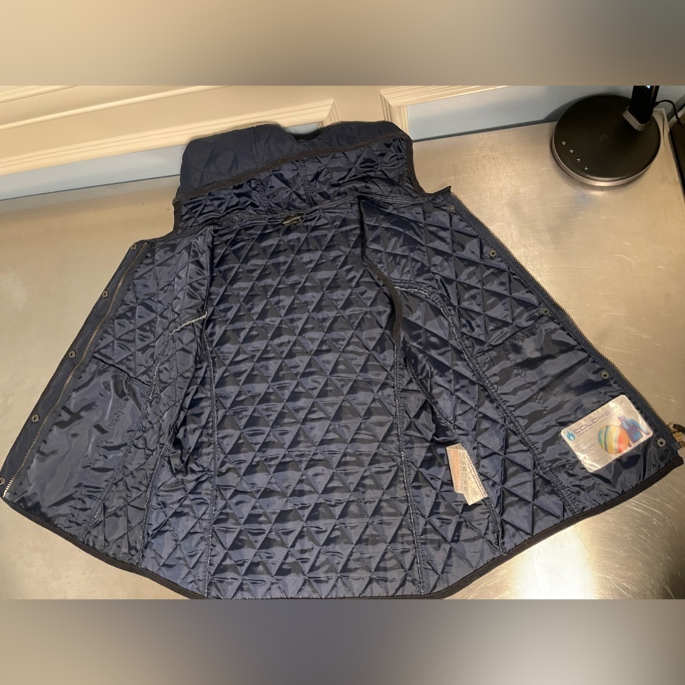 Trespass - quilted hooded vest - Picture 7 of 16